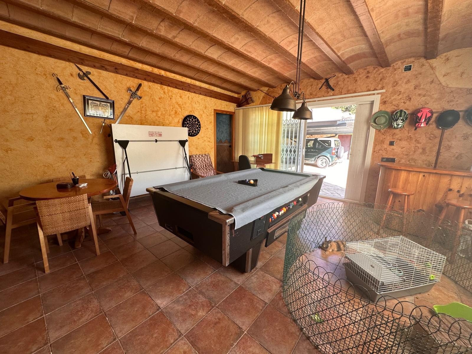 Miniatura 38 · CASA A LAS AFUERAS DE MALGRAT DE MAR.
