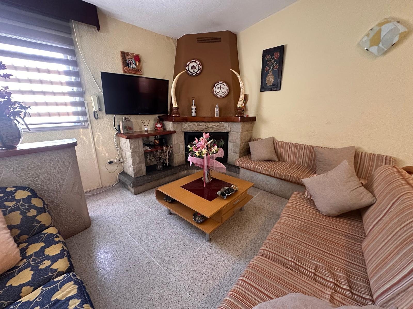 Miniatura 41 · CASA A LAS AFUERAS DE MALGRAT DE MAR.